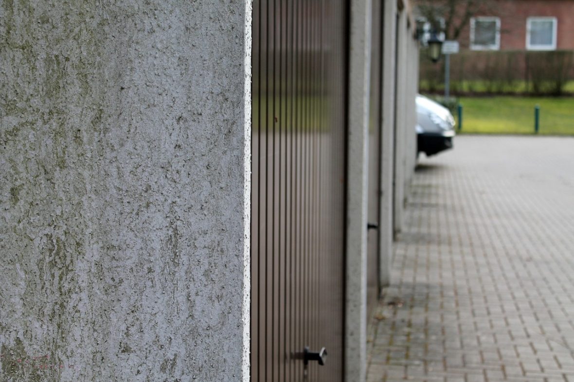 Prevent Garage Door Accidents Cozy Family Prevent Garage Door Accidents Cozy Family