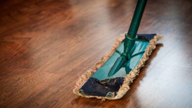 Photo of What is the best dust mop for vinyl floors